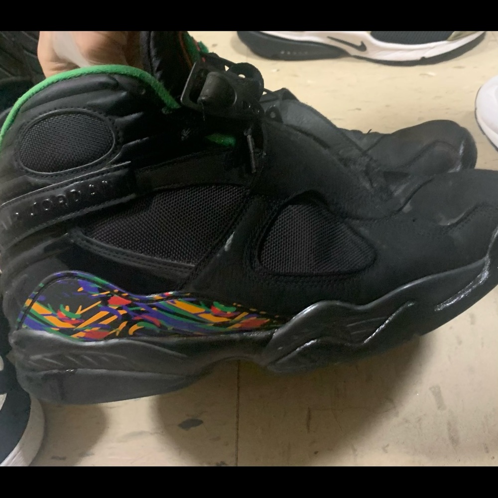 Jordan 8 Retro Raid
